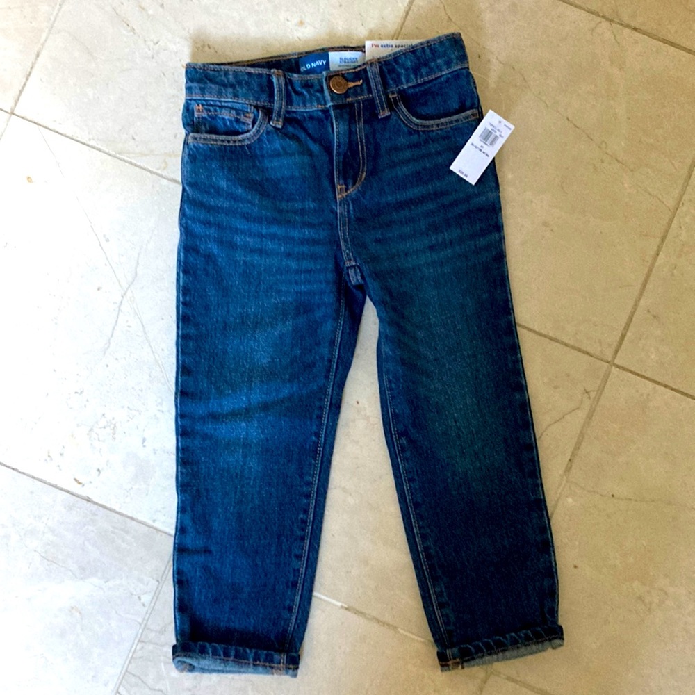 Brand New Old Navy Slouchy Straight Jeans Toddler girls size 4T